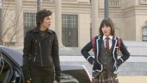 Los chicos son mejores que las flores: 1×11