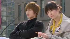 Los chicos son mejores que las flores: 1×18